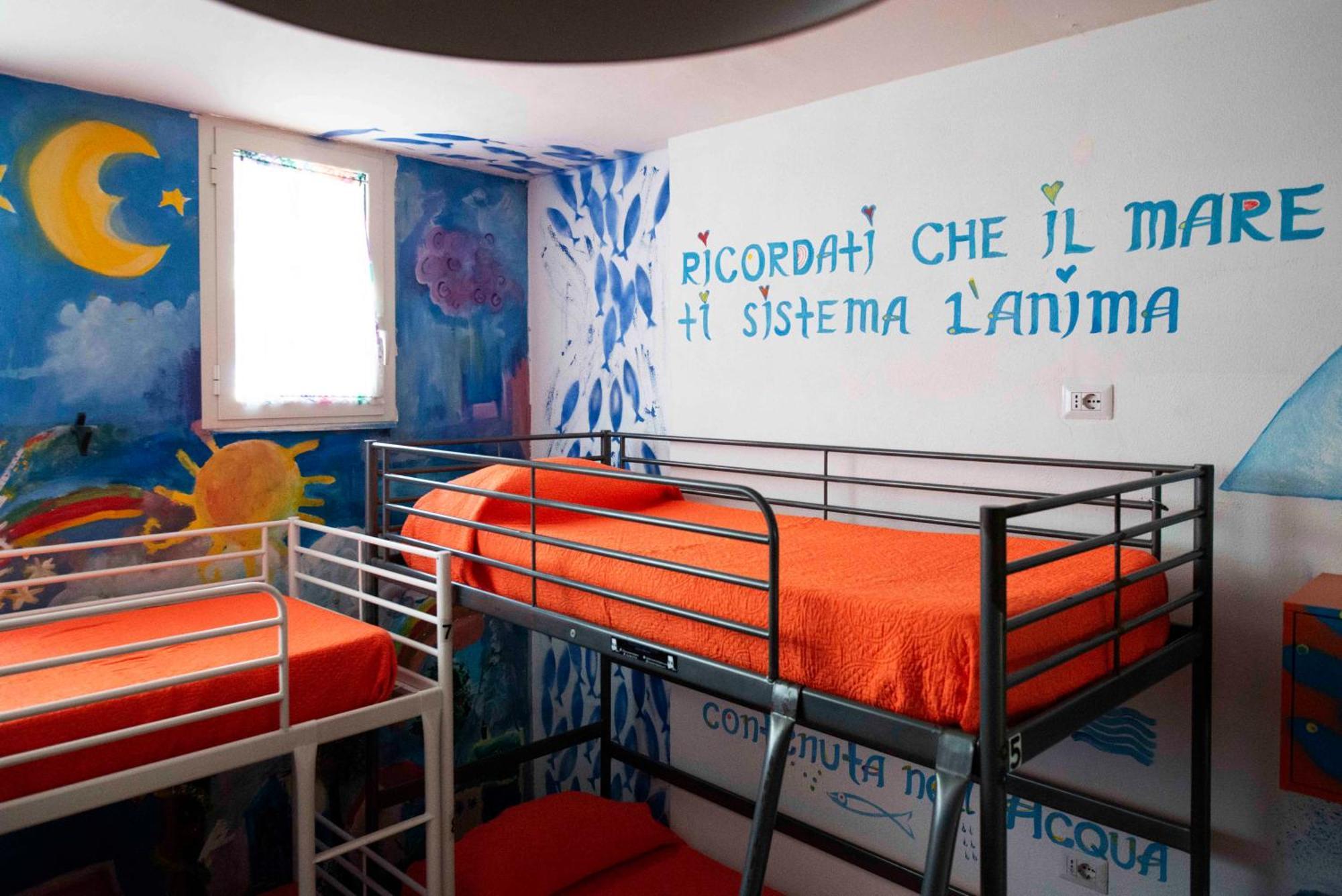 Eco Hostel Floreale Ercolano Exteriör bild